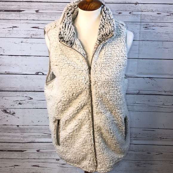 Thread & Supply Jackets & Blazers - NWT Thread and Supply sherpa vest